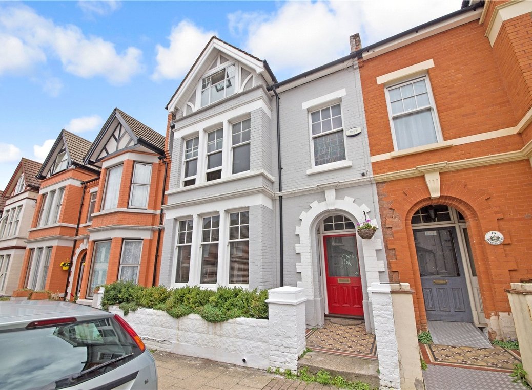 Property for Sale in Gillingham Robinson Jackson