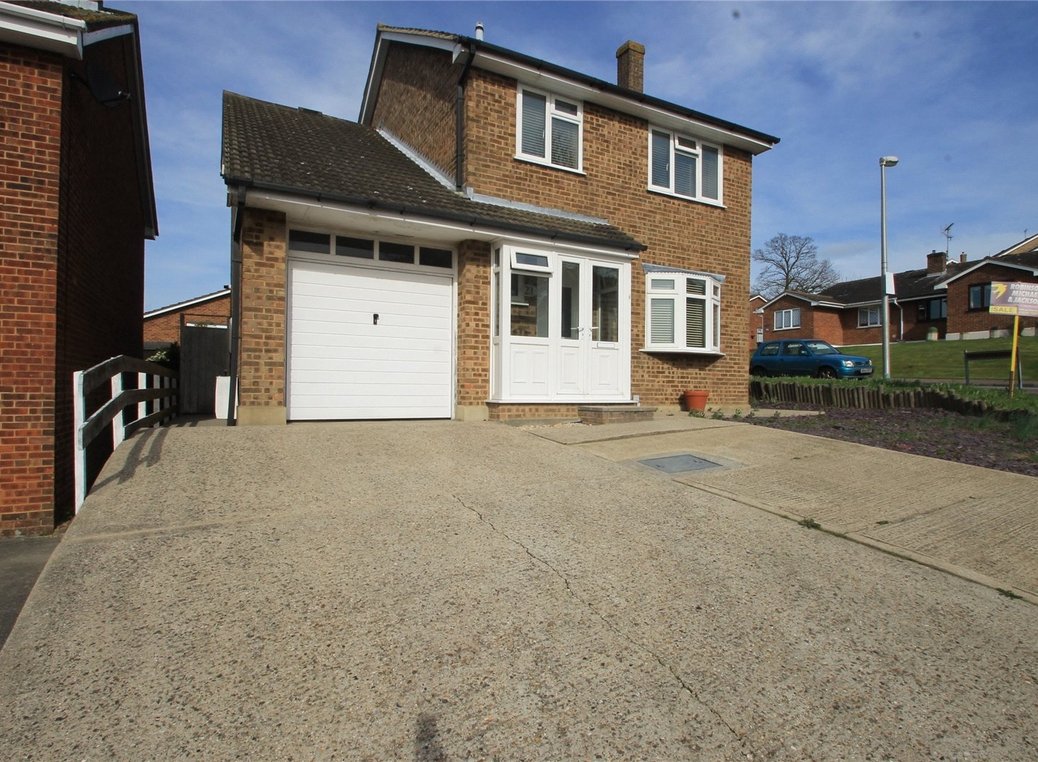 Property for Sale in Cliffe Woods Robinson Jackson