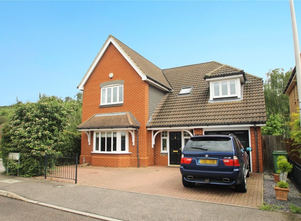 Property for Sale in Strood Robinson Jackson