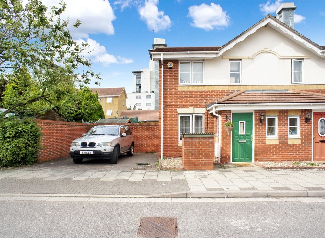 Property for Sale in Thamesmead Robinson Jackson