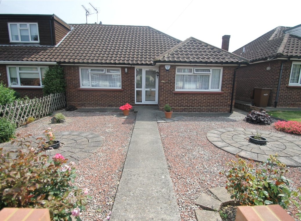 Bungalow for Sale in Strood Robinson Jackson