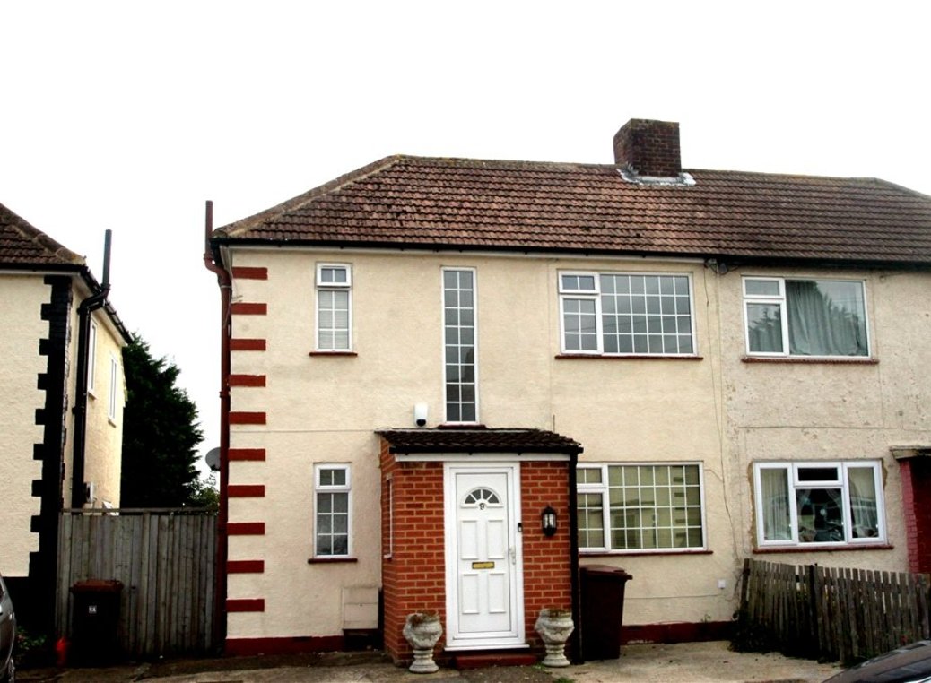 Property to Rent in Strood Robinson Jackson